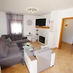 בית נופש House Nena