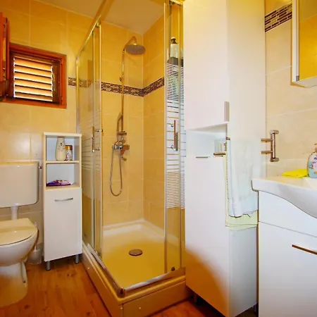 House Nena Semesterbostad