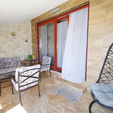 House Nena Semesterbostad Pula