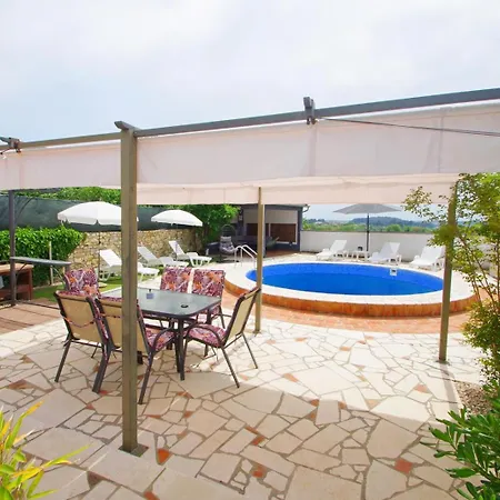 Holiday home House Nena Pula