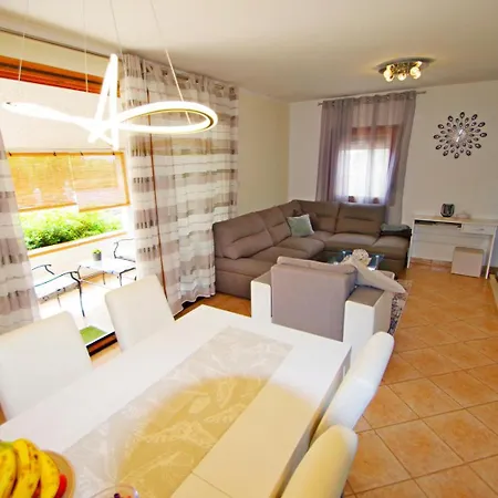 Holiday home House Nena