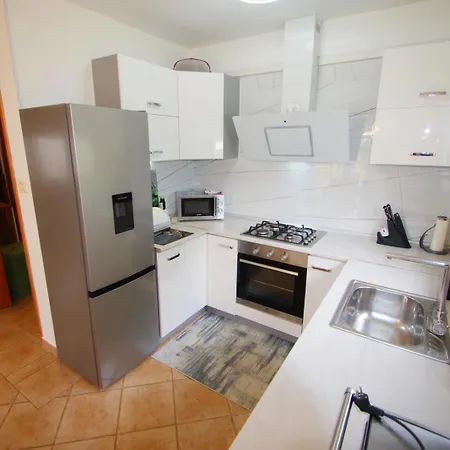 House Nena Holiday home *